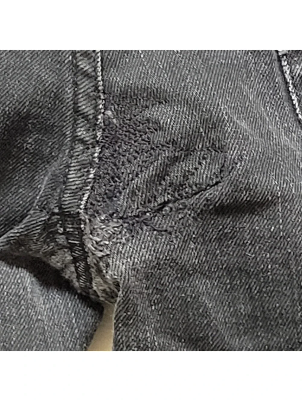 Saint Laurent Paris Men's 33x34 Black Skinny Jeans Made in Italy